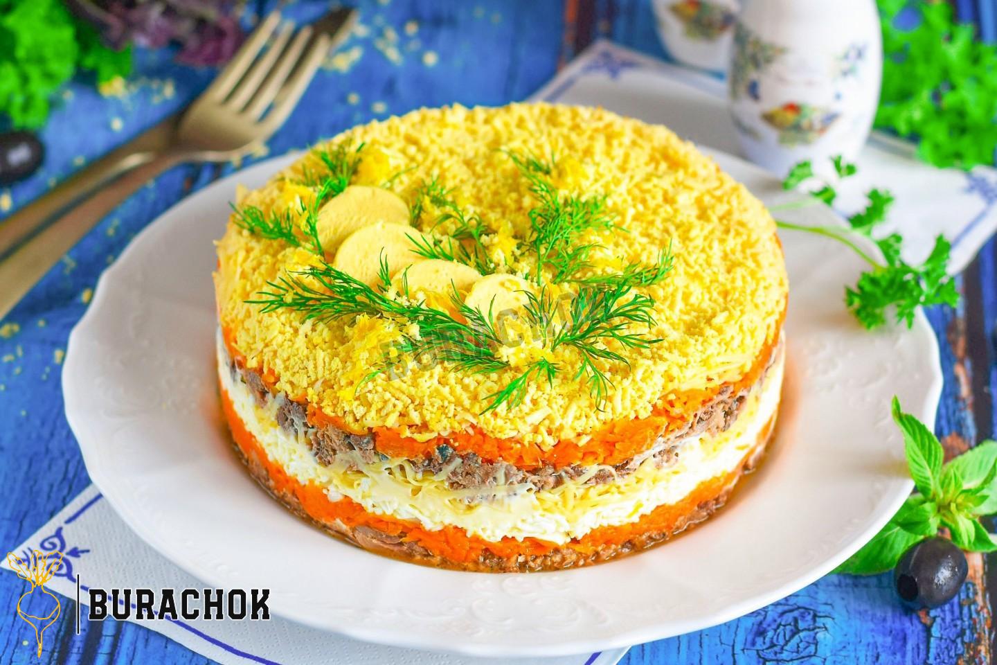 Рибний салат Мімоза з морквою та сиром