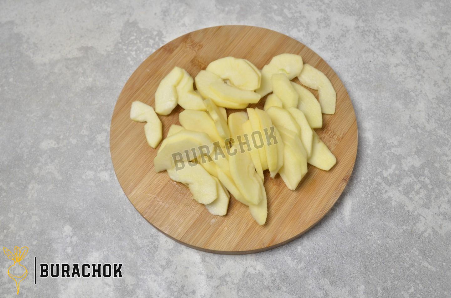 Класична шарлотка з розпушувачем