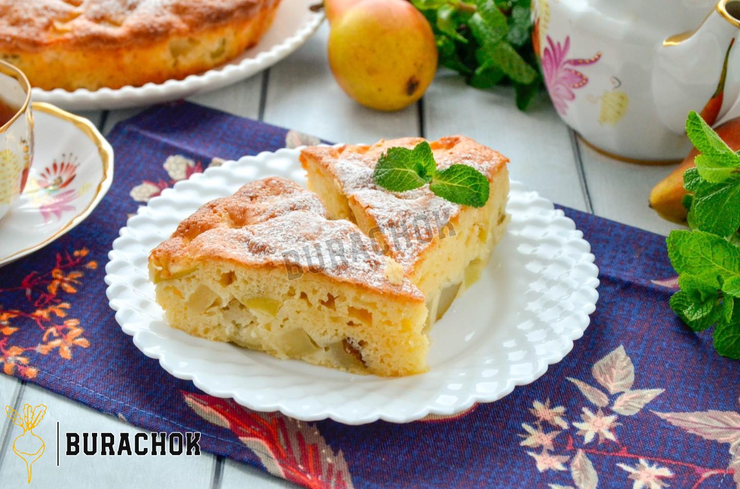 Шарлотка з яблуками та грушами в духовці